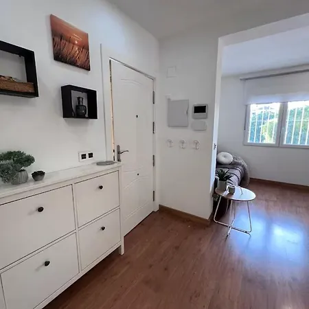 Vacker Med Privat Pool, Lounge Och Stor Grillplats *