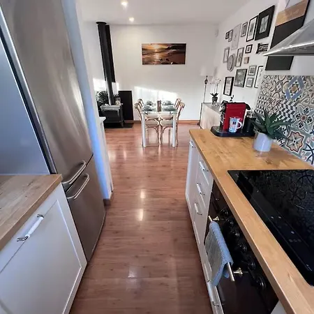 Vacker Med Privat Pool, Lounge Och Stor Grillplats *