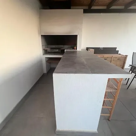 Vacker Med Privat Pool, Lounge Och Stor Grillplats * تورّيفيِخا