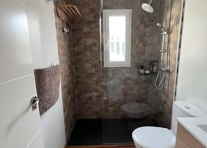 Vacker Med Privat Pool, Lounge Och Stor Grillplats Villa